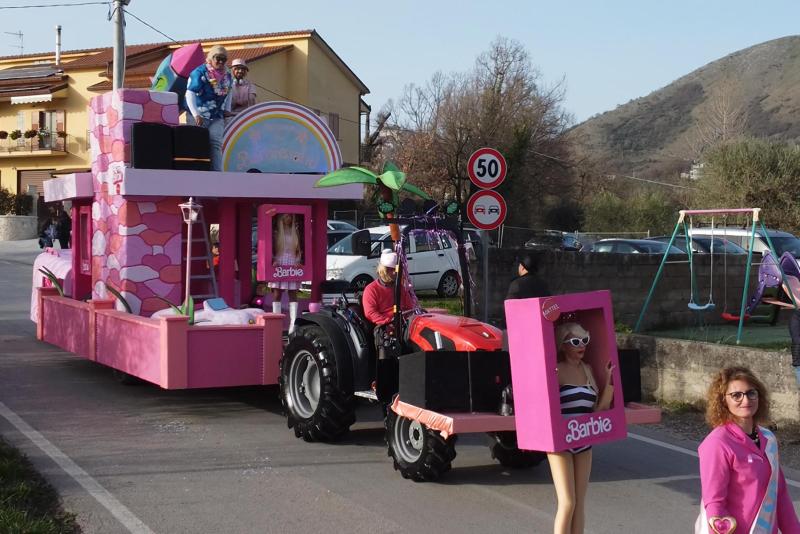 palomonte-carro-barbie