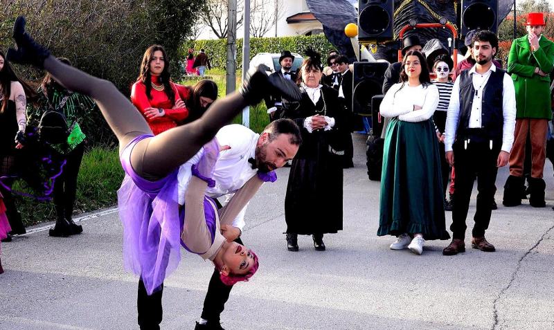 palomonte-carro-elefante