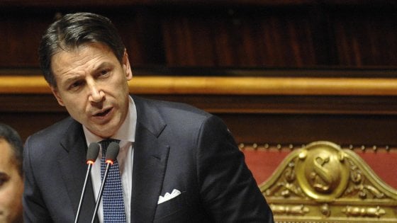 Conte incassa la fiducia al Senato, cori leghisti - i video della giornata 172358288 744659be c737 47e1 a452 b42bc9b0be69 - Conte incassa la fiducia al Senato, cori leghisti - i video della giornata