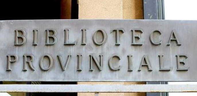 biblioteca provinciale di salerno