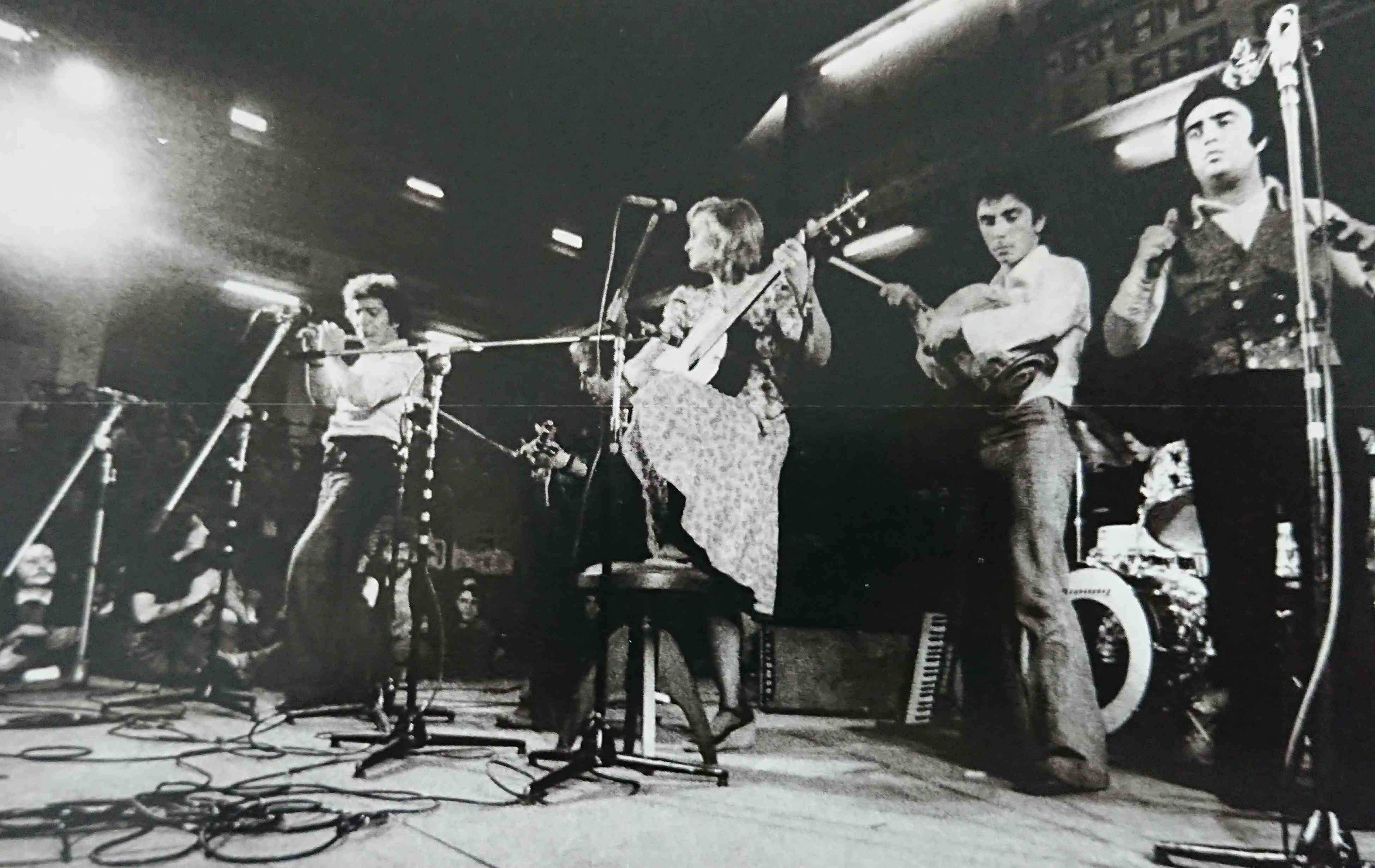 Nuova Compagnia di Canto Popolare