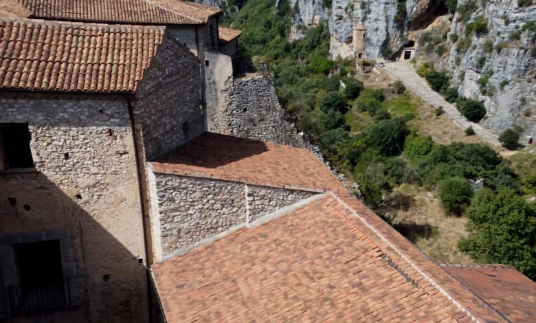 santuario san michele s angelo a fasanella visto dal castello baronale