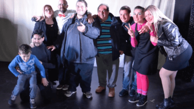 La compagina teatrale La Pazza Idea Composta da persone con disagio psichico volontari e operatori