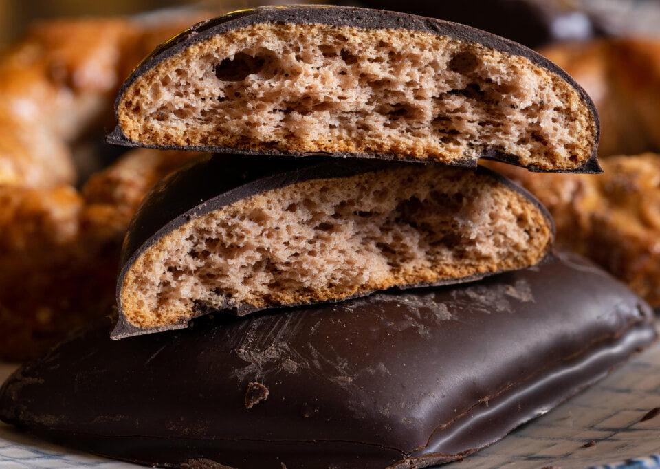 mustaccioli o mostacciuoli