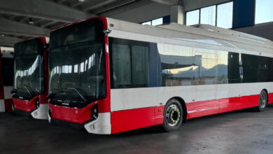bus fermi senza colonnina elettrica a Pagani
