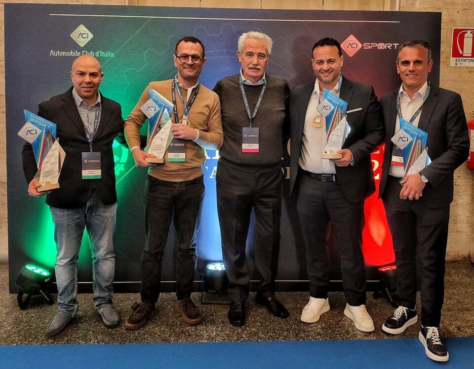 Piloti Aci Salerno premiati, con Antonio Milo