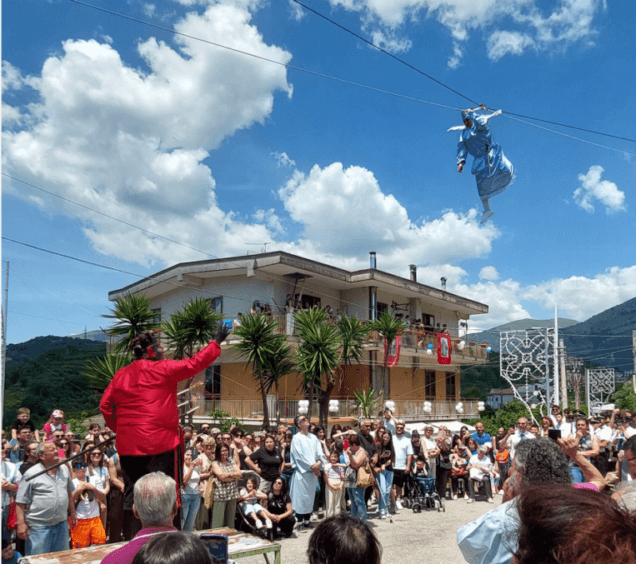 Screenshot at Il rito dell’Angelo e del Diavolo –