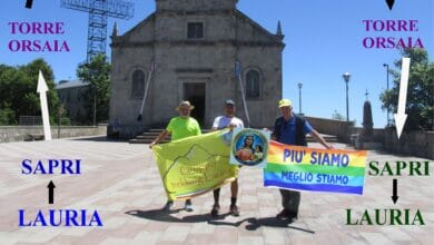 Tre pellegrini al Santuario con itinerario
